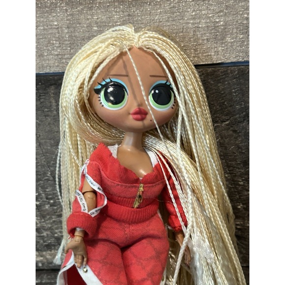 LOL Surprise OMG SWAG‎ 9" Doll Series 1 In Outfit Long Blonde Braids - Picture 7 of 8
